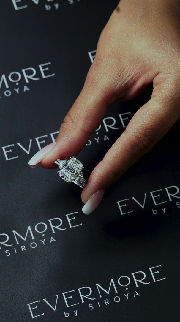 Diore Radiant Trillion Trilogy Ring